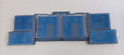Genuine A1953 Laptop Battery for MacBook Pro 15-inch A1990 Mid 2018 2019 EMC 3215 3359 BTO/CTO MR942LL/A MR972LL/A MR932LL/A MR962LL/A MV902LL/A MV912LL/A MV922LL/A MV932LL/A MV942LL/A MV952LL/A 11.4V 83.6Wh