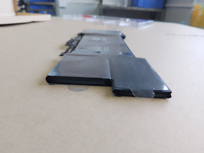 Genuine A1953 Laptop Battery for MacBook Pro 15-inch A1990 Mid 2018 2019 EMC 3215 3359 BTO/CTO MR942LL/A MR972LL/A MR932LL/A MR962LL/A MV902LL/A MV912LL/A MV922LL/A MV932LL/A MV942LL/A MV952LL/A 11.4V 83.6Wh