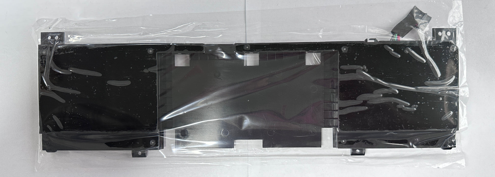 62Wh 15.2V N1WM4 062N2T 2P9KD 2VMGK 3V8O6 62N2T P56G P56G001 P56G002 Laptop Battery Compatible with Dell Alienware 13 R2 13.3